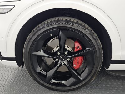 صورة 6 لـ 2025 Genesis GV70