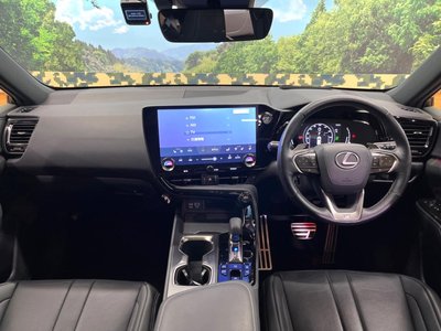 2022 Lexus NX 照片 2