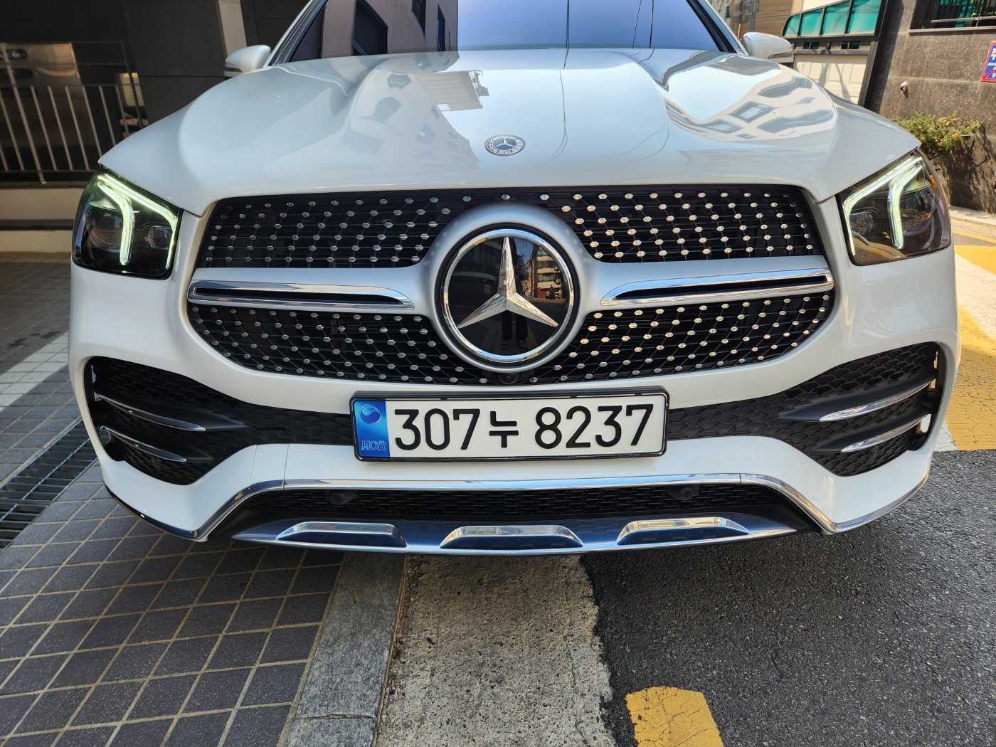 MERCEDES-BENZ GLE - View 1