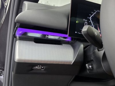 2025 BMW 5 SERIES 缩略图 31