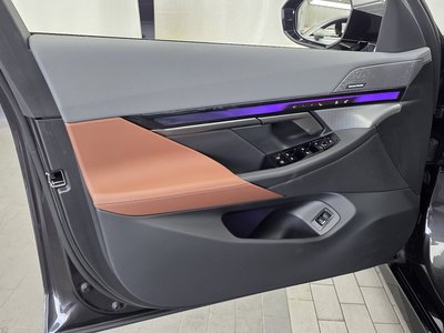 2025 BMW 5 SERIES 缩略图 14