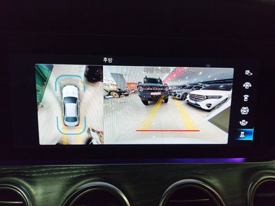 صورة مصغرة 14 لـ 2022 Mercedes-BENZ E-CLASS