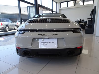 PORSCHE 911 - 6