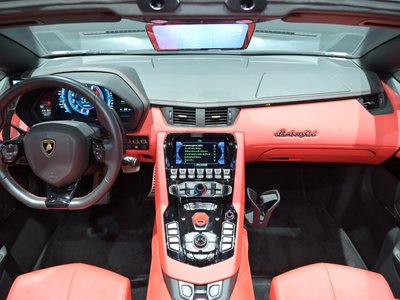 2019 Lamborghini AVENTADOR ROADSTER — миниатюра 20