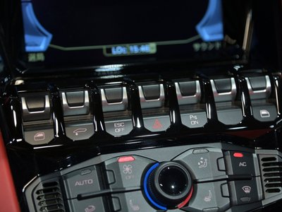 2019 Lamborghini AVENTADOR ROADSTER — миниатюра 44