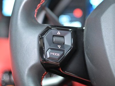 2019 Lamborghini AVENTADOR ROADSTER — миниатюра 42