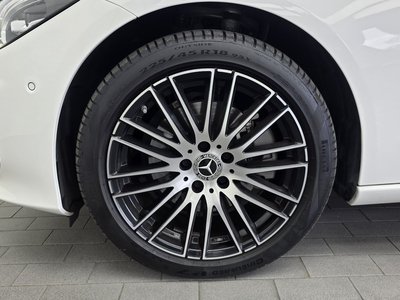 صورة 6 لـ 2025 Mercedes-BENZ C-CLASS