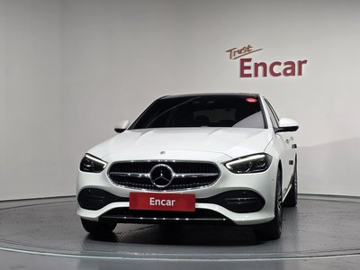 صورة 2 لـ 2025 Mercedes-BENZ C-CLASS