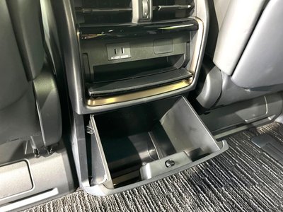 2025 TOYOTA ALPHARD thumbnail 61