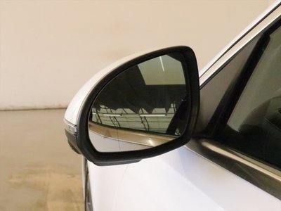 MERCEDES-BENZ C-CLASS - 6