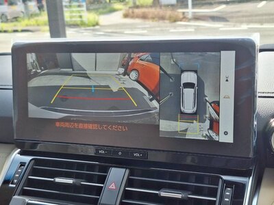 TOYOTA LAND CRUISER 300 - 6