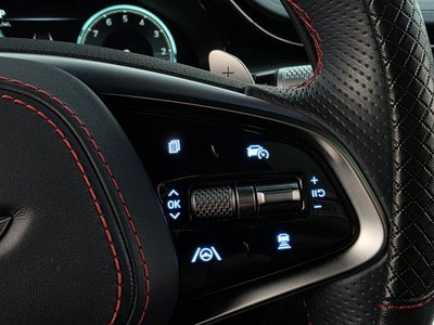 صورة مصغرة 24 لـ 2021 Genesis GV70