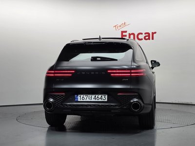 صورة 3 لـ 2021 Genesis GV70