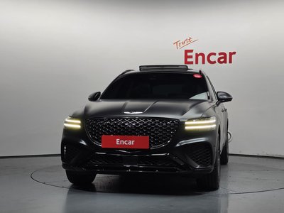 صورة 2 لـ 2021 Genesis GV70