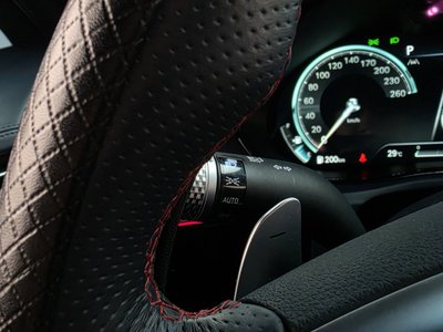 صورة مصغرة 30 لـ 2021 Genesis GV70