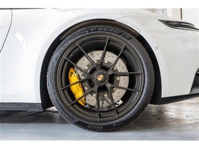 2025 Porsche 911 缩略图 32