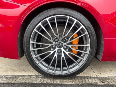 صورة مصغرة 61 لـ 2016 Lexus RC F