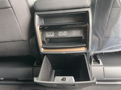 2025 Toyota ALPHARD 缩略图 36