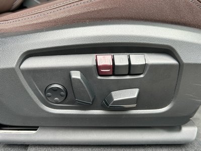 صورة مصغرة 30 لـ 2025 BMW IX2