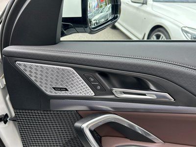 صورة مصغرة 27 لـ 2025 BMW IX2
