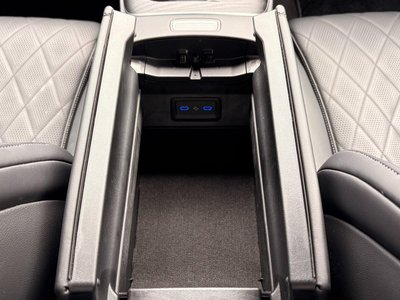 صورة مصغرة 45 لـ 2025 Mercedes-BENZ E-CLASS
