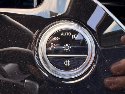 صورة مصغرة 36 لـ 2025 Mercedes-BENZ E-CLASS