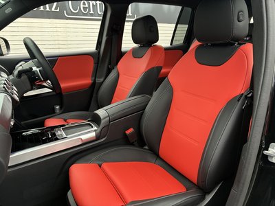 2026 Mercedes-BENZ GLB — миниатюра 14