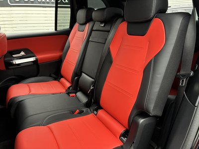 2026 Mercedes-BENZ GLB — миниатюра 13