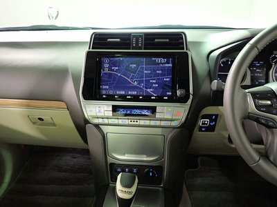 TOYOTA LAND CRUISER PRADO - 2
