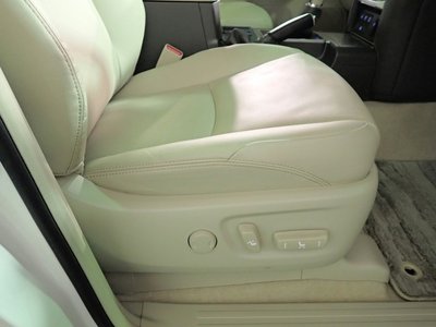 TOYOTA LAND CRUISER PRADO - 10