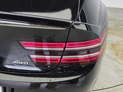 GENESIS G80 (RG3) - 10