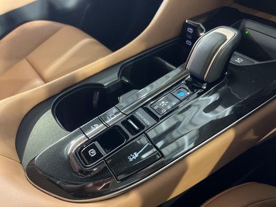 2024 Toyota CROWN SPORT thumbnail 60