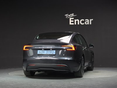 صورة 3 لـ 2026 Tesla MODEL 3