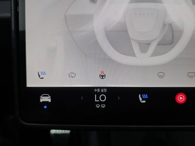 صورة مصغرة 30 لـ 2026 Tesla MODEL 3