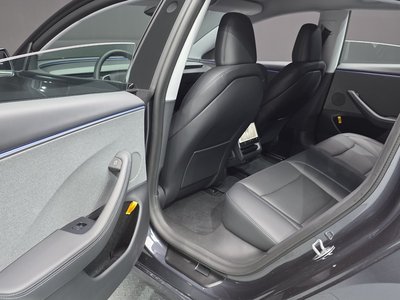 صورة مصغرة 18 لـ 2026 Tesla MODEL 3