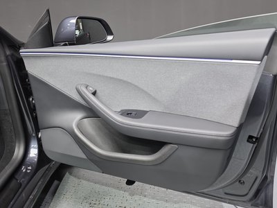 صورة مصغرة 14 لـ 2026 Tesla MODEL 3