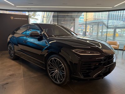 2025 Lamborghini URUS 照片 6