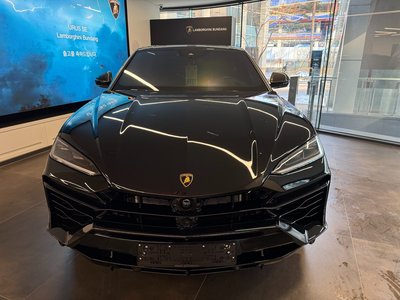 2025 Lamborghini URUS 照片 1