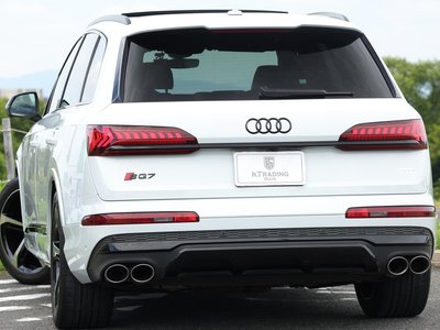 2024 AUDI SQ7 photo 2
