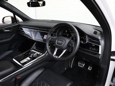 2024 AUDI SQ7 photo 3