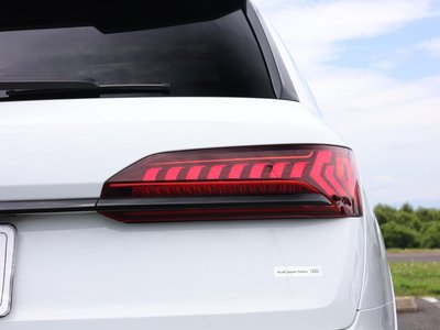 2024 AUDI SQ7 photo 8