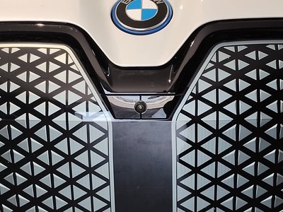2025 BMW IX 缩略图 71