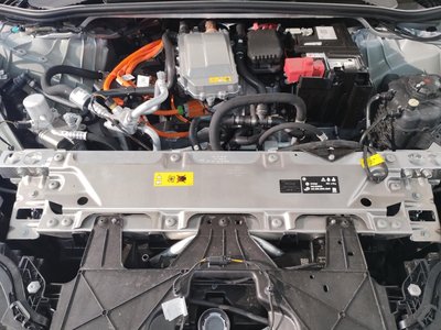 2025 BMW IX 缩略图 16