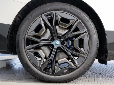 2025 BMW IX 缩略图 41
