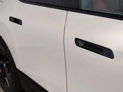 2025 BMW IX 缩略图 70