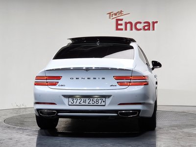 GENESIS G80 (RG3) - 4