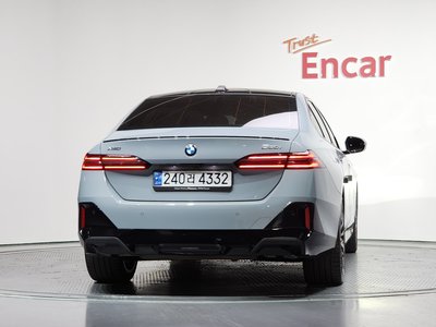 BMW 5 SERIES - 3