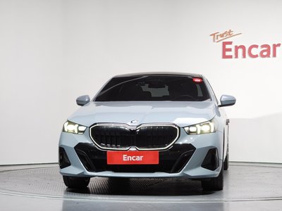 BMW 5 SERIES - 2