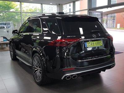 2025 Mercedes-BENZ GLE photo 5