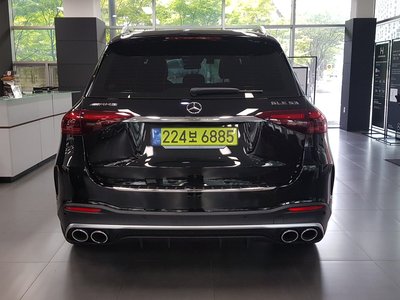 2025 Mercedes-BENZ GLE photo 3